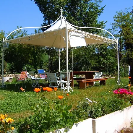 לינה וארוחת בוקר Mulini Venturi Saludecio